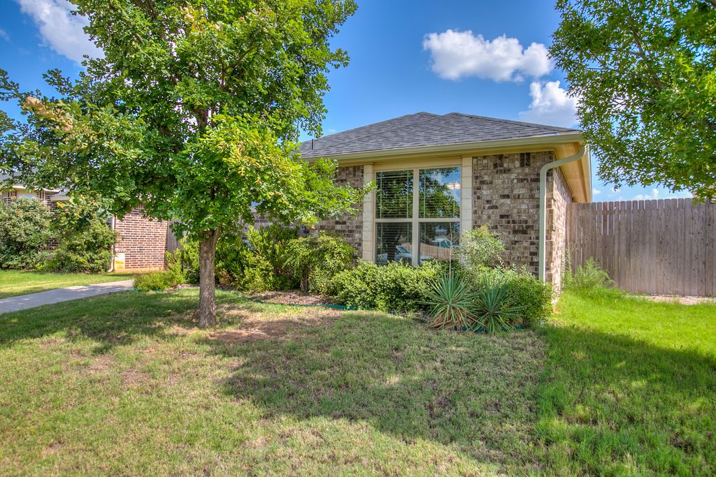 Image 4 of property listing at 4125 Sedona Trail, San Angelo, TX 76904