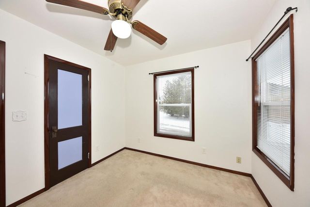 560 W Chestnut STREET, Port Washington, WI 53074