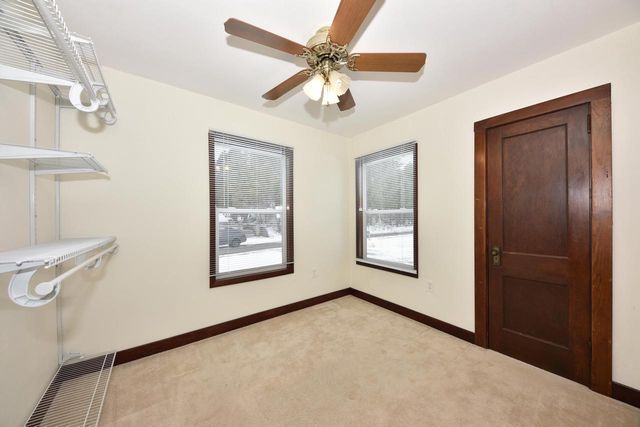 560 W Chestnut STREET, Port Washington, WI 53074