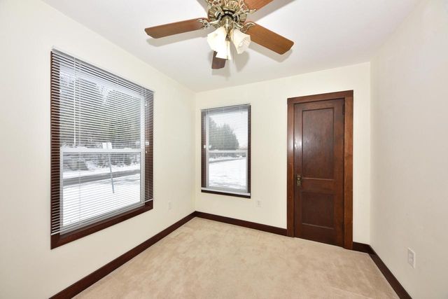 560 W Chestnut STREET, Port Washington, WI 53074