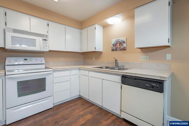 401 Madrona, Apt 3 Av SE, Salem, OR 97302