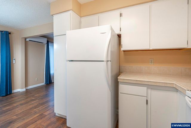 401 Madrona, Apt 3 Av SE, Salem, OR 97302