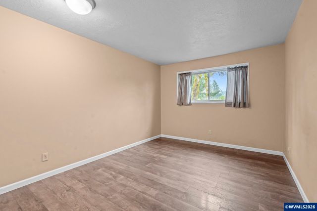 401 Madrona, Apt 3 Av SE, Salem, OR 97302