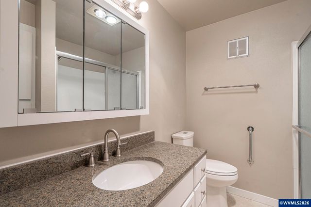 401 Madrona, Apt 3 Av SE, Salem, OR 97302