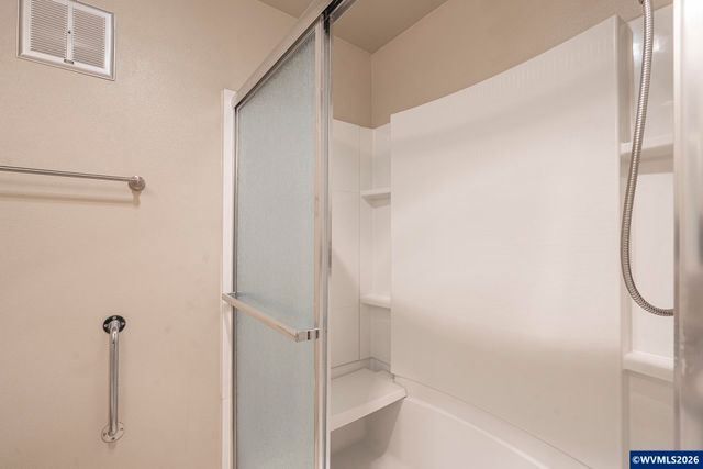 401 Madrona, Apt 3 Av SE, Salem, OR 97302