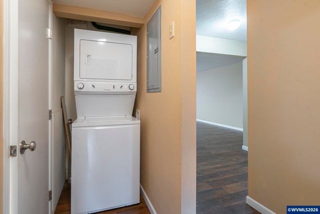 401 Madrona, Apt 3 Av SE, Salem, OR 97302