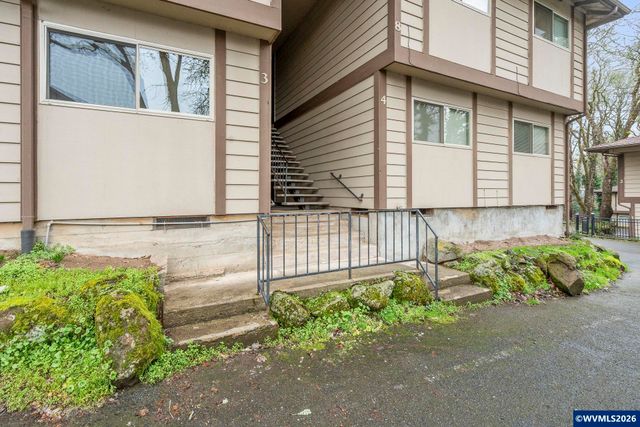 401 Madrona, Apt 3 Av SE, Salem, OR 97302