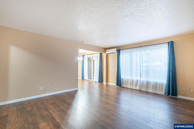 401 Madrona, Apt 3 Av SE, Salem, OR 97302