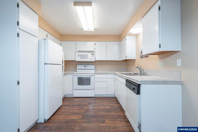 401 Madrona, Apt 3 Av SE, Salem, OR 97302