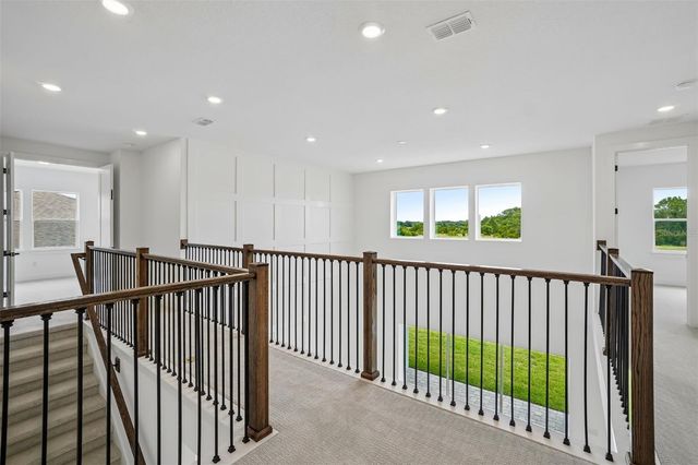 37668 CLINCH CIRCLE, Zephyrhills, FL 33540