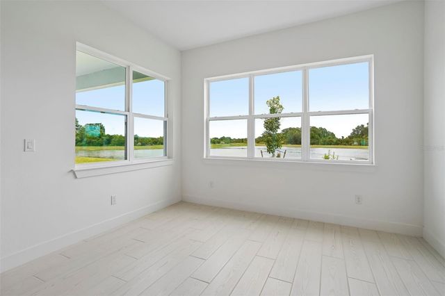 37668 CLINCH CIRCLE, Zephyrhills, FL 33540