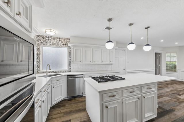 17902 Fernbluff Drive, Spring, TX 77379