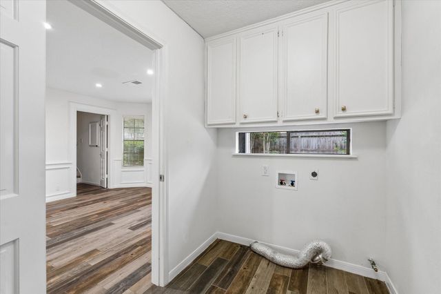 17902 Fernbluff Drive, Spring, TX 77379