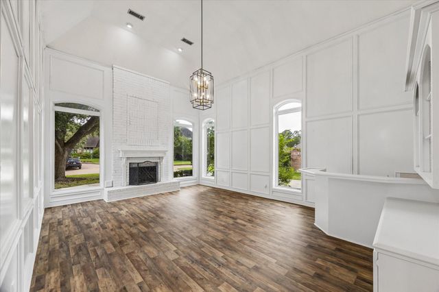 17902 Fernbluff Drive, Spring, TX 77379