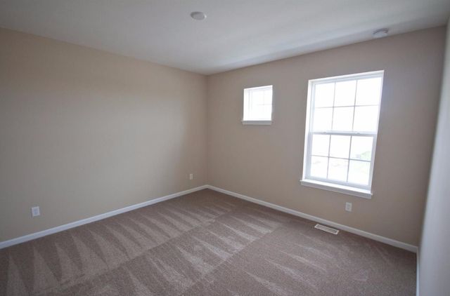 1063 E 116th Place, Crown Point, IN 46307