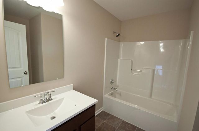 1063 E 116th Place, Crown Point, IN 46307