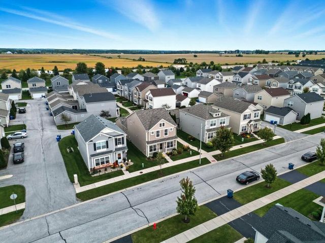 1063 E 116th Place, Crown Point, IN 46307