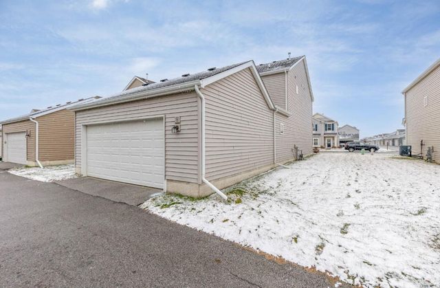 1063 E 116th Place, Crown Point, IN 46307