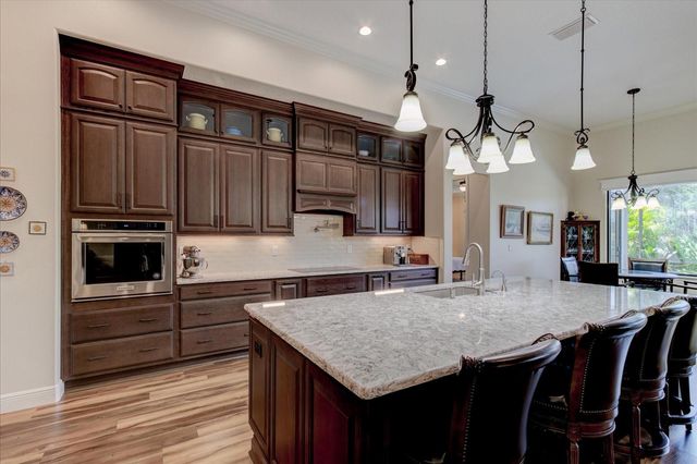 26301 AVENIDA LAS COLINAS, Howey In The Hills, FL 34737