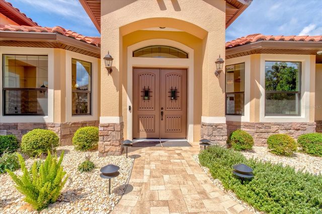 26301 AVENIDA LAS COLINAS, Howey In The Hills, FL 34737