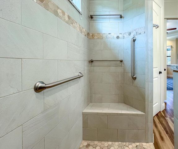 26301 AVENIDA LAS COLINAS, Howey In The Hills, FL 34737