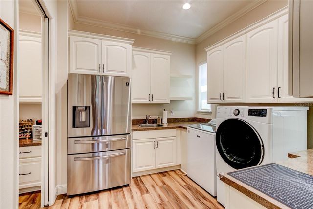 26301 AVENIDA LAS COLINAS, Howey In The Hills, FL 34737