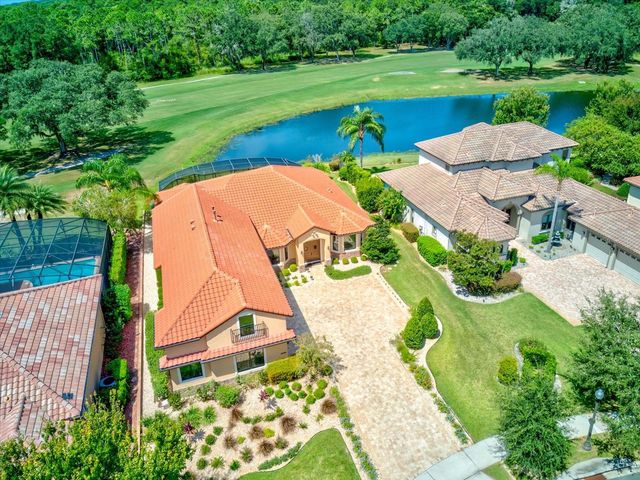 26301 AVENIDA LAS COLINAS, Howey In The Hills, FL 34737