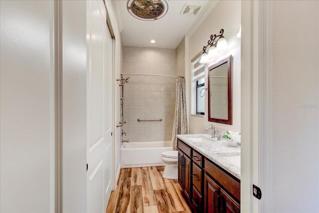 26301 AVENIDA LAS COLINAS, Howey In The Hills, FL 34737