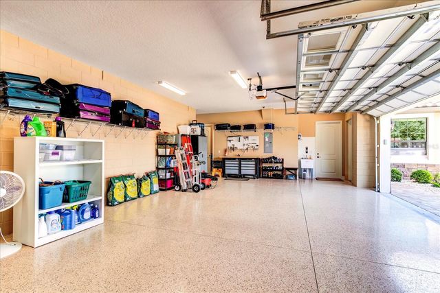 26301 AVENIDA LAS COLINAS, Howey In The Hills, FL 34737