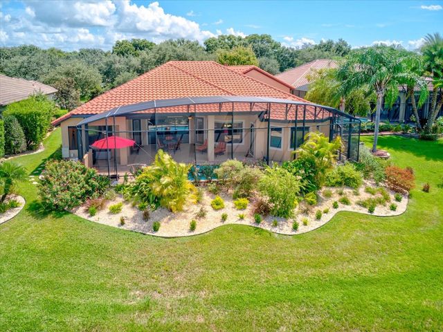 26301 AVENIDA LAS COLINAS, Howey In The Hills, FL 34737