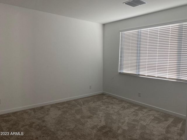 1651 W Paseo Way, Phoenix, AZ 85041