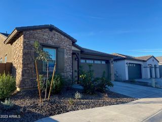 1651 W Paseo Way, Phoenix, AZ 85041