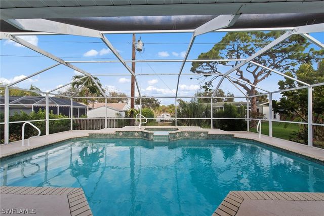 4724 Riverside DR, Estero, FL 33928