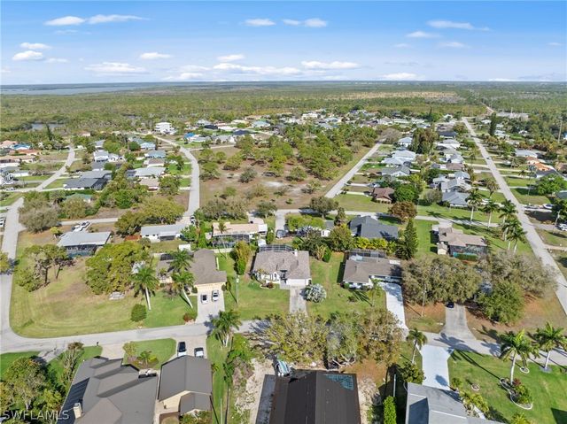 4724 Riverside DR, Estero, FL 33928