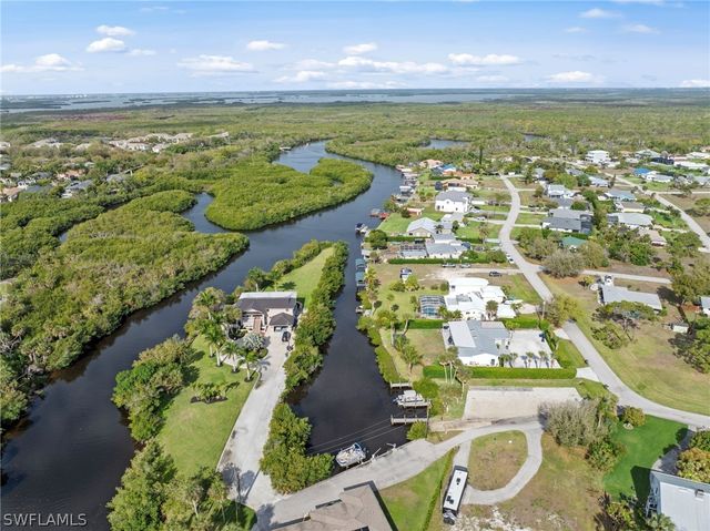 4724 Riverside DR, Estero, FL 33928