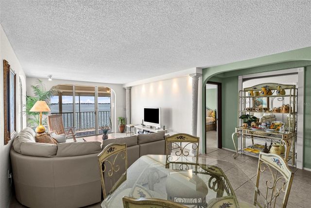 6060 SHORE BOULEVARD S 200, Gulfport, FL 33707