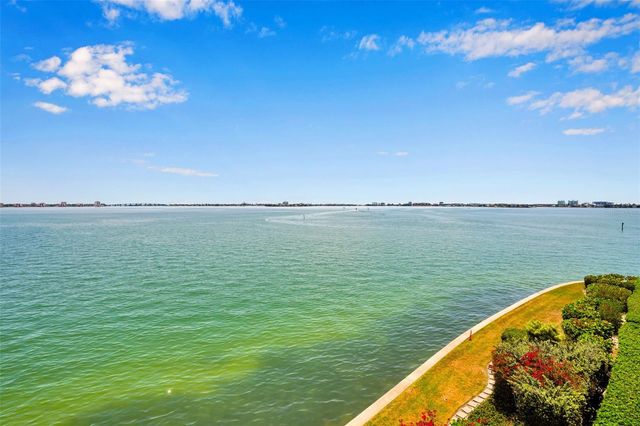 6060 SHORE BOULEVARD S 200, Gulfport, FL 33707