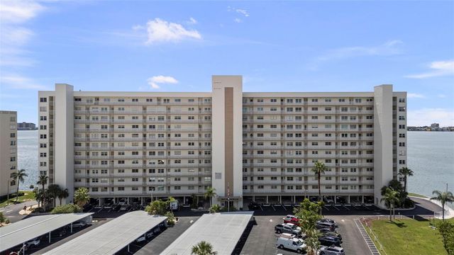 6060 SHORE BOULEVARD S 200, Gulfport, FL 33707