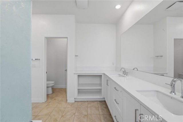 1040 N Anaheim 1, Anaheim, CA 92801