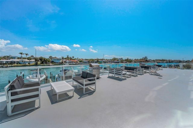 415 ISLAND WAY 509, Clearwater Beach, FL 33767