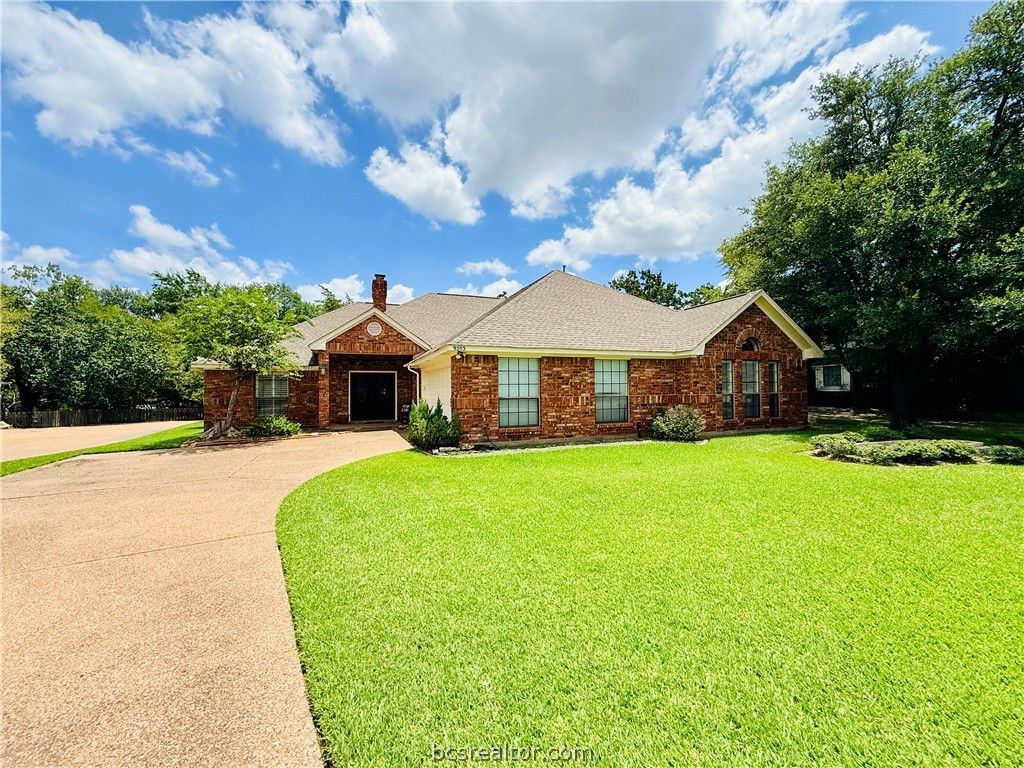 9203 Riverstone Court, College Station, TX 77845 — exterior