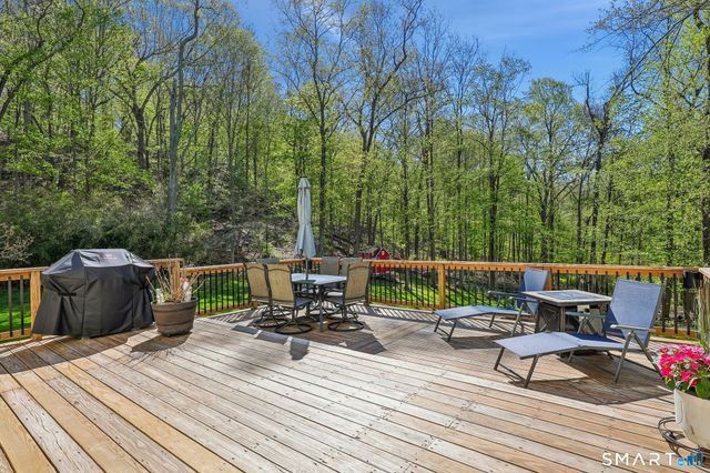 13 Aunt Pattys Lane West, Bethel, CT 06801