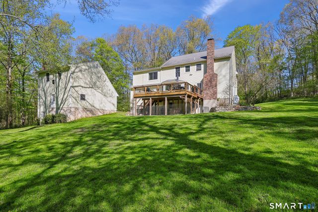 13 Aunt Pattys Lane West, Bethel, CT 06801