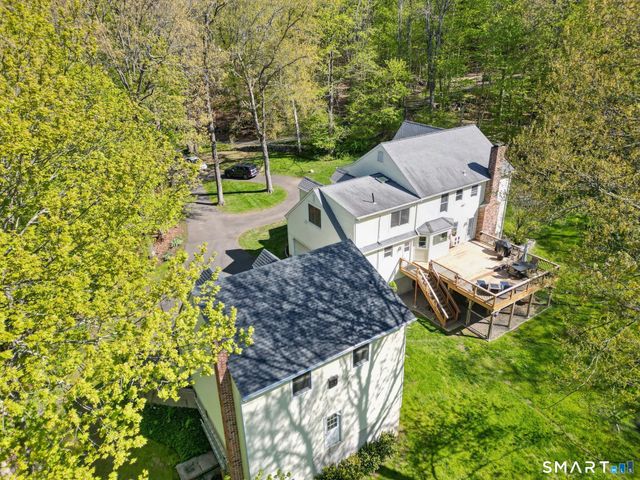 13 Aunt Pattys Lane West, Bethel, CT 06801