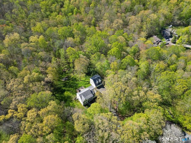 13 Aunt Pattys Lane West, Bethel, CT 06801