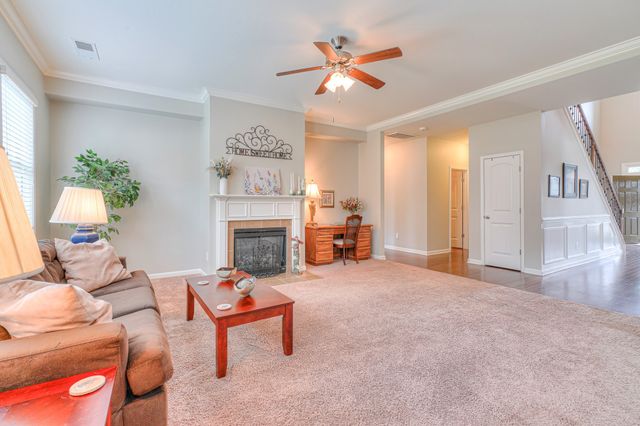 5028 General Eisenhower Dr, Murfreesboro, TN 37129