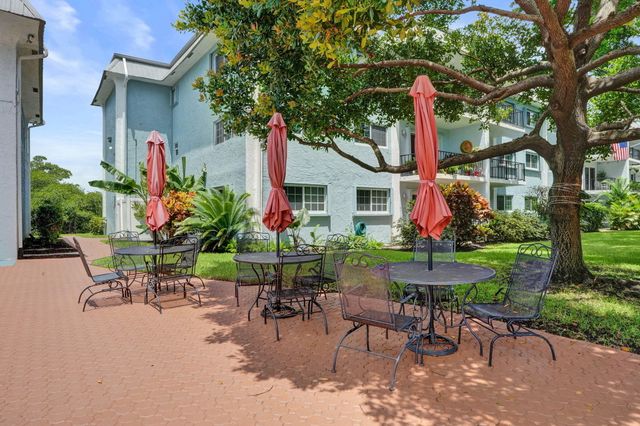 3000 NE 5TH Terrace 102-A, Wilton Manors, FL 33334