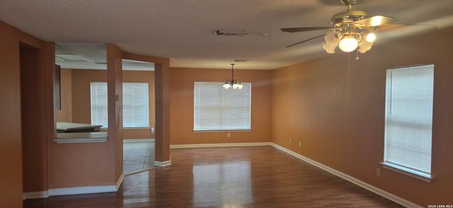 2648 WESTOVER VIEW, San Antonio, TX 78251