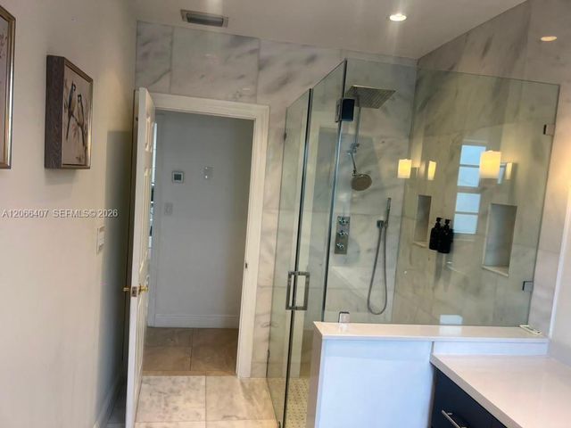 701 N 14th Avenue, Hollywood, FL 33020