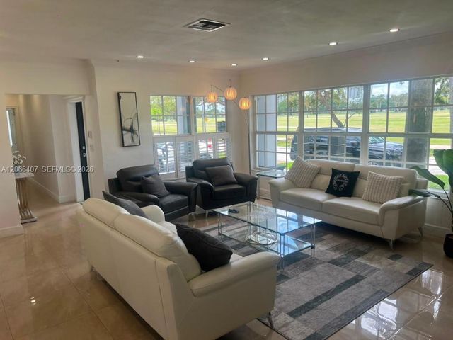 701 N 14th Avenue, Hollywood, FL 33020